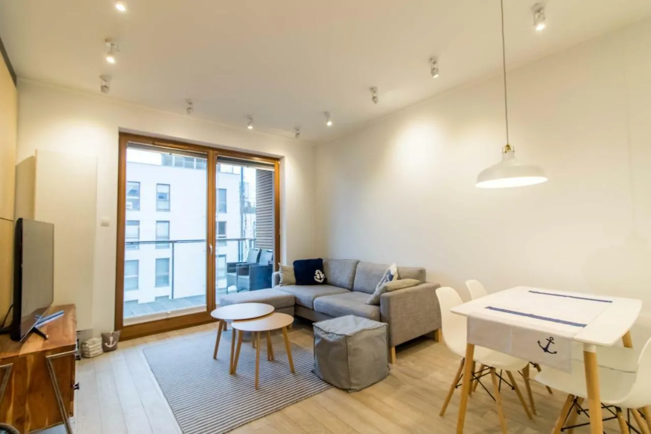 Nadmorski Dwor Wood Apartment Гданьск